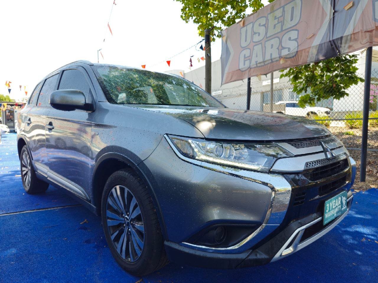 2019 Mitsubishi Outlander Outlander III (facelift 2018) Wagon Petrol Automatic black for sale at LENA AUS GROUP PTY LTD image 1