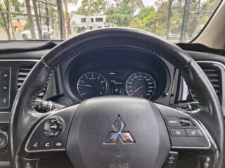 2019 Mitsubishi Outlander Outlander III (facelift 2018) Wagon Petrol Automatic black for sale at LENA AUS GROUP PTY LTD image 18