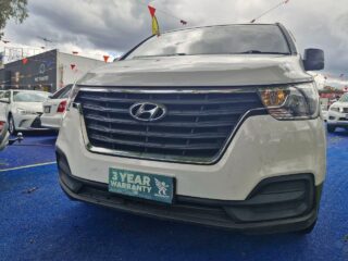 2019 Hyundai H 1 Van Diesel Automatic white for sale at LENA AUS GROUP PTY LTD image 4
