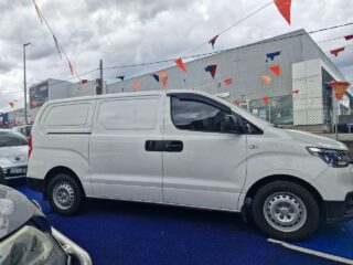 2019 Hyundai H 1 Van Diesel Automatic white for sale at LENA AUS GROUP PTY LTD image 13